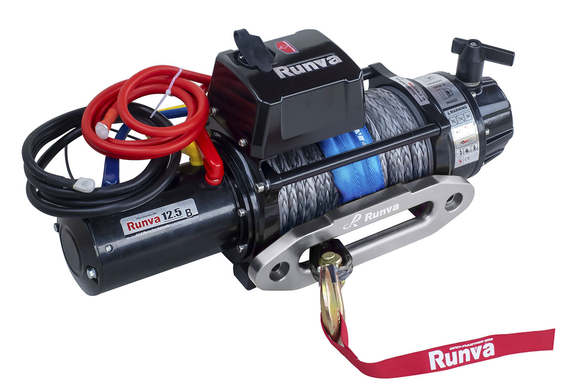 RUNVA Лебёдка электрическая 24V Runva EWB12500SSR24V 5670 кг (влагозащищенная) синтетический трос